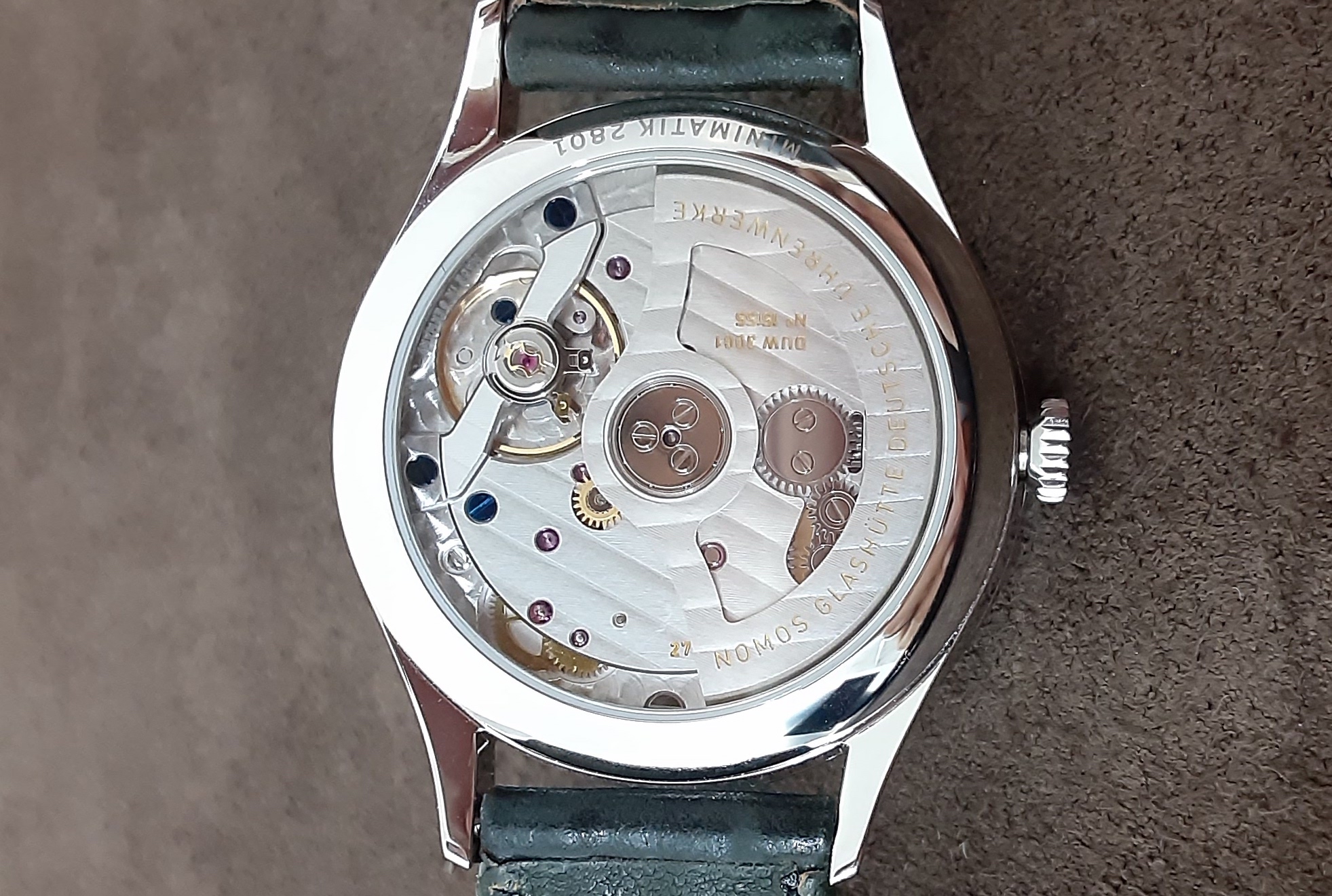 ノモス＞デザイン・機能を兼ね備えたミニマティック | Dear Watch Lover