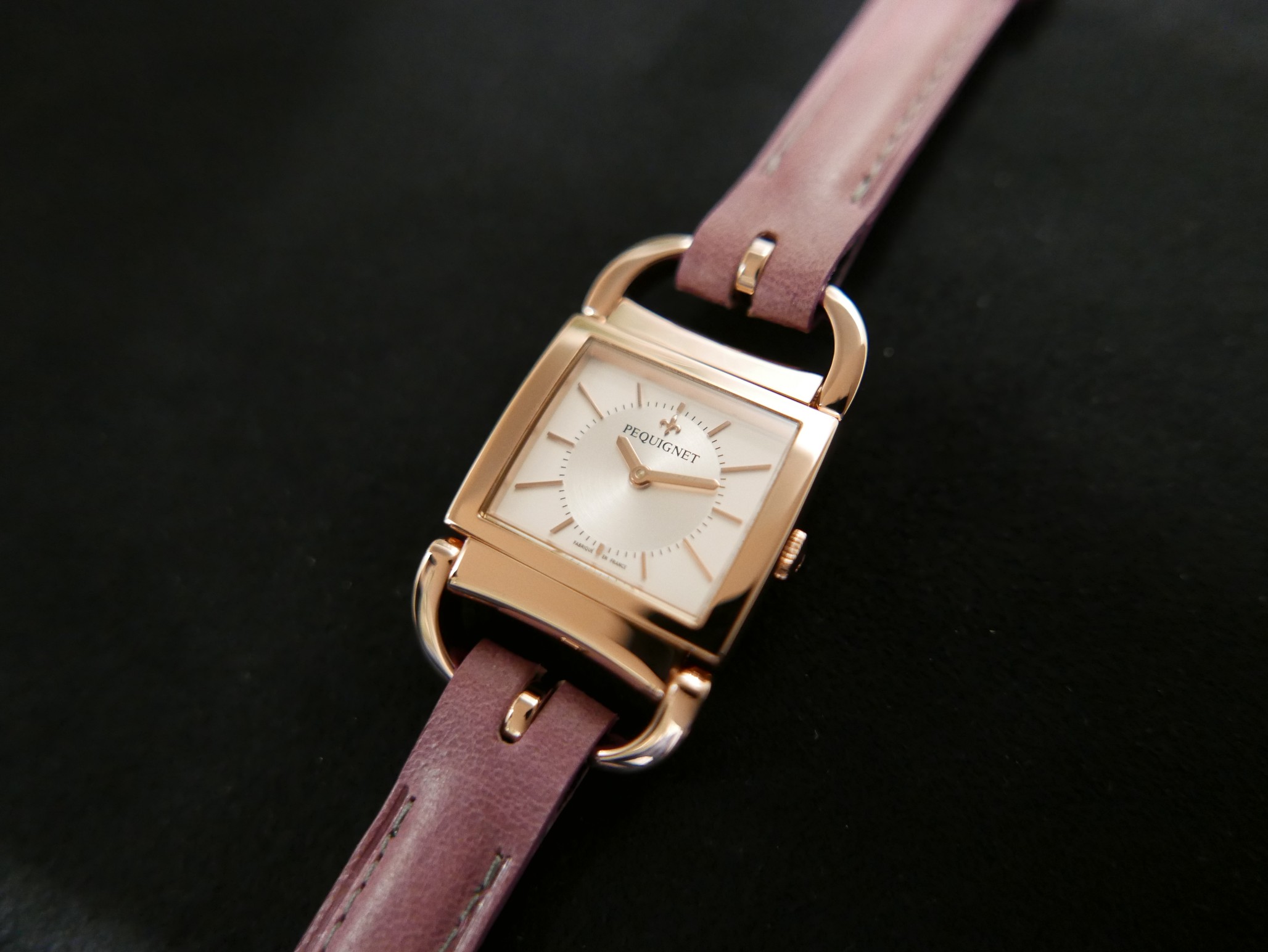 ペキニエ＞ベルトの交換可能なレディースモデル | Dear Watch Lover
